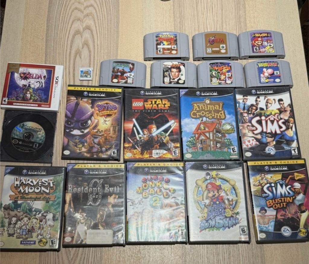 N64 GameCube Super Nintendo 3DS Bundle with 18 Games 8 Controllers