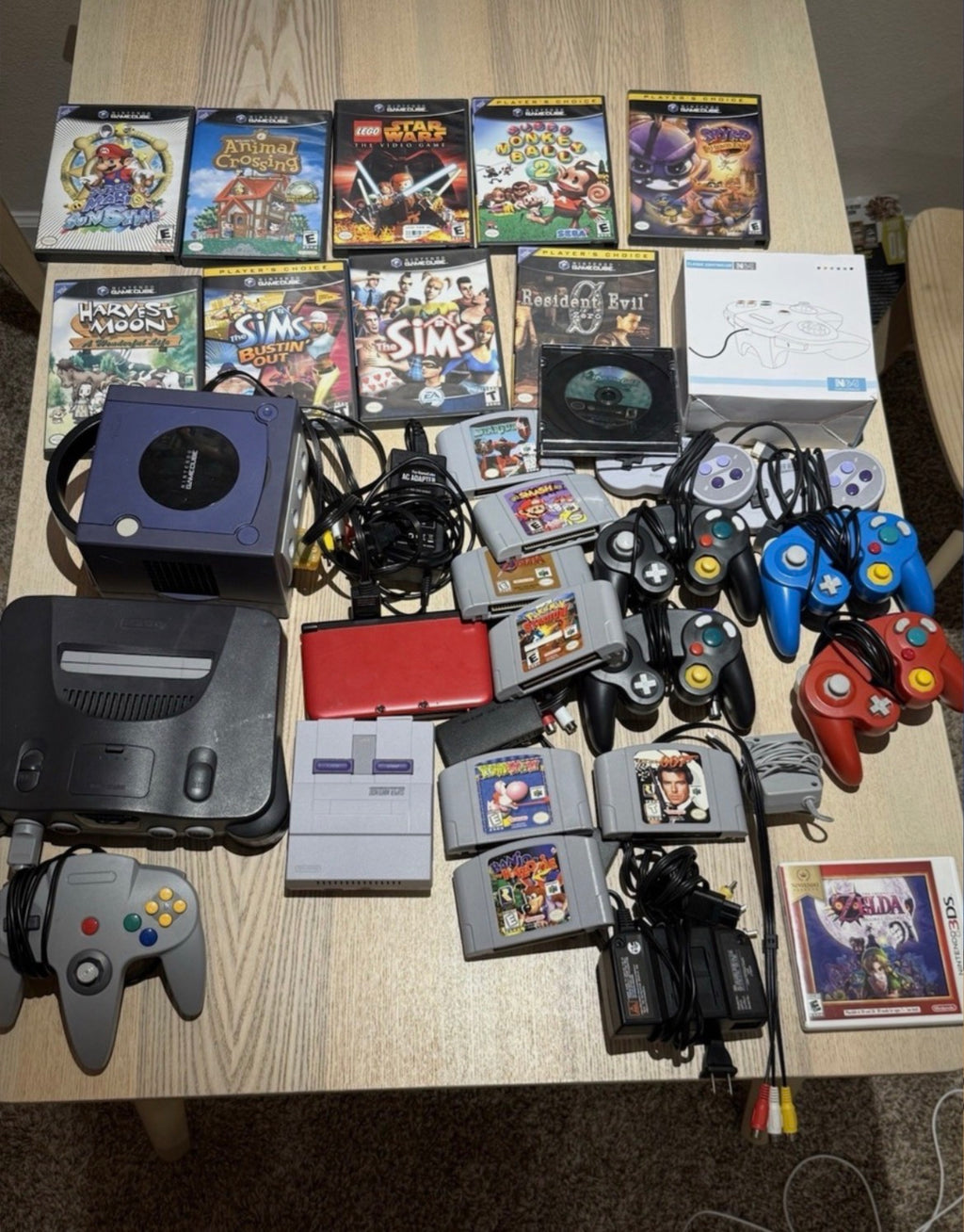 N64 GameCube Super Nintendo 3DS Bundle with 18 Games 8 Controllers